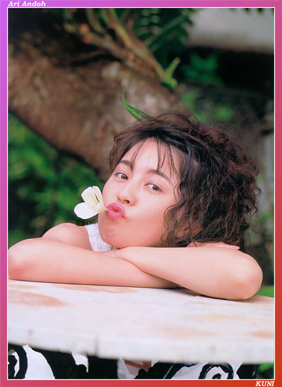 安藤有里 Ari Andoh 写真