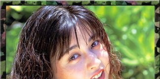 安藤有里 Ari Andoh