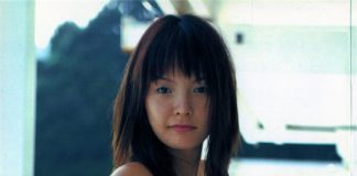 秋吉里香 ヌード 写真集 《Accidents TOKYO リカ & シノヤマキシン》封面