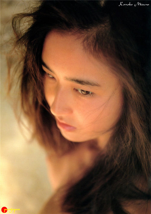 Kanako Mizuno 水野可奈子 