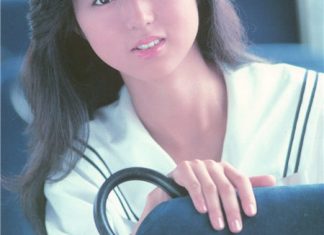 かわいさとみ(北原美枝) 写真集[想い出の瞬間] 封面