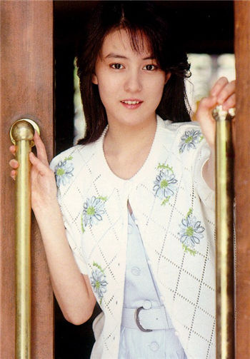 叶山丽子 [やさしく愛して] 