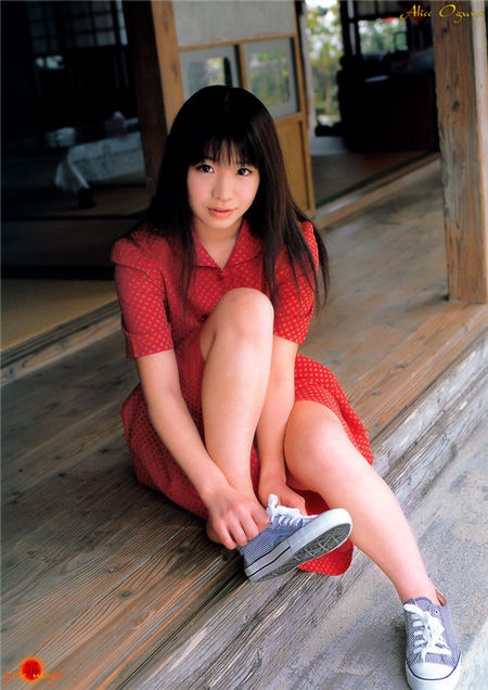 小仓爱莉丝 Alice Ogura
