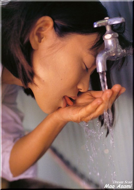 浅见真绪 Mao Asami